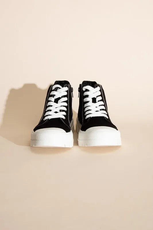 LACE UP SNEAKERS