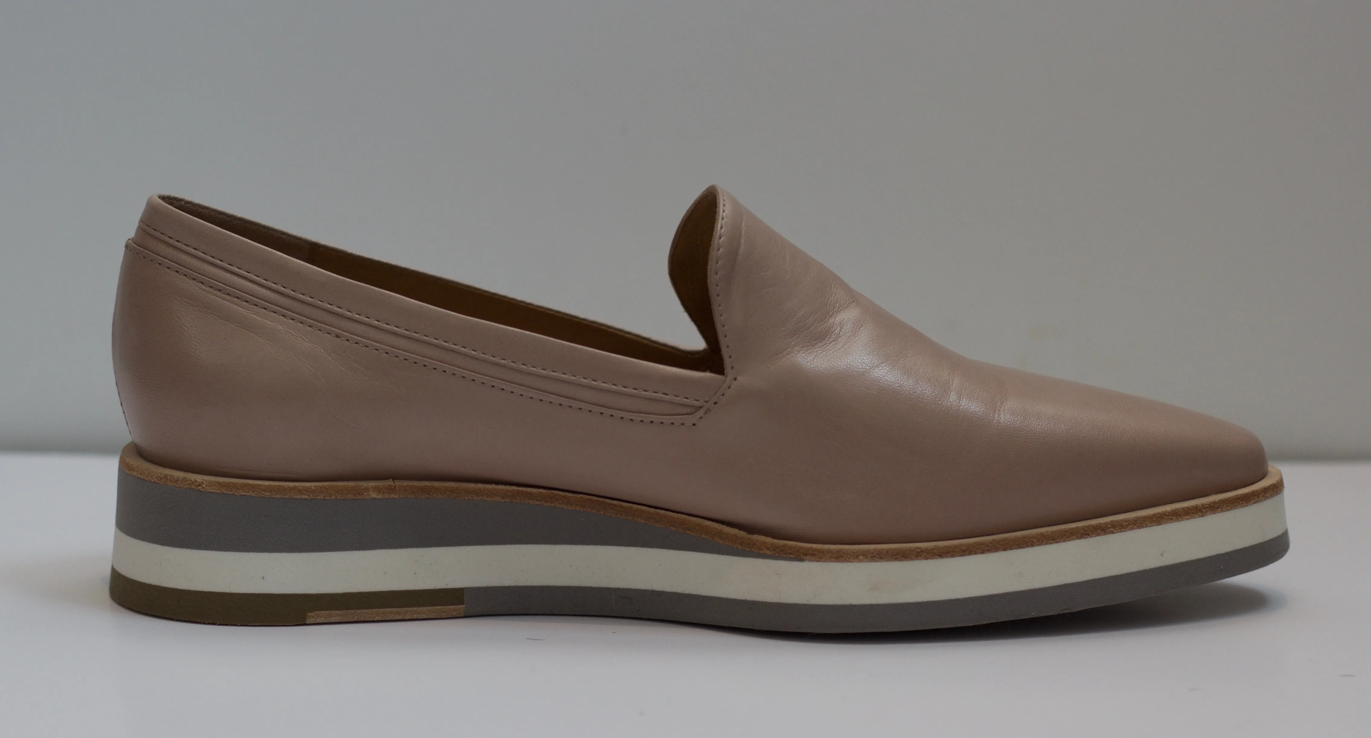 Lisa Slip On | Nude