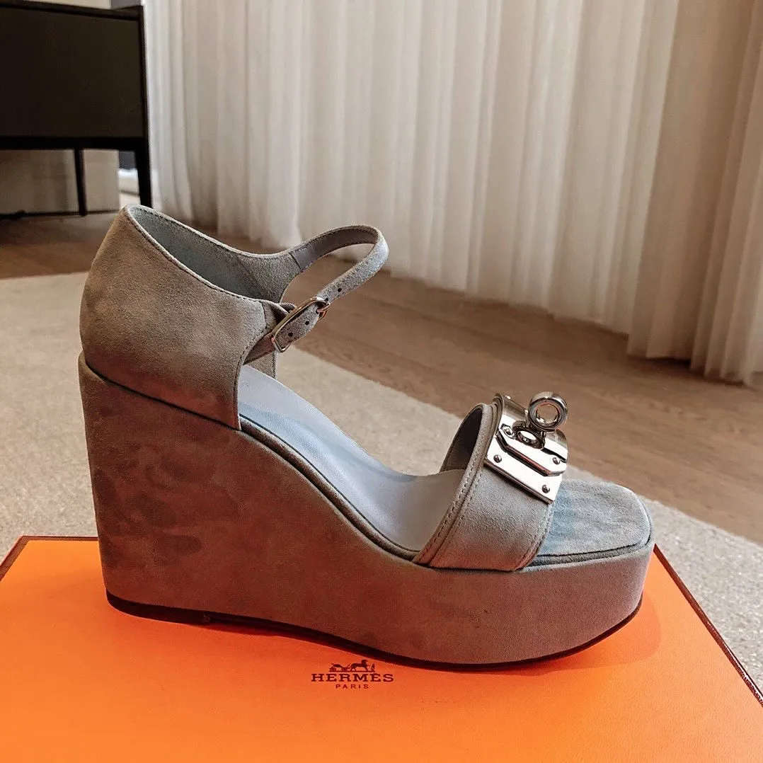 SE1348 H Innocente Wedge Sandals / Size4-11